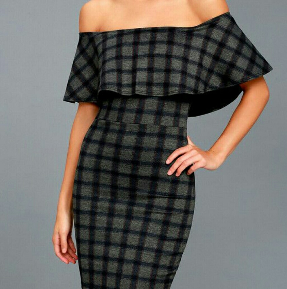 Brand new w/ tags plaid Lulus dress